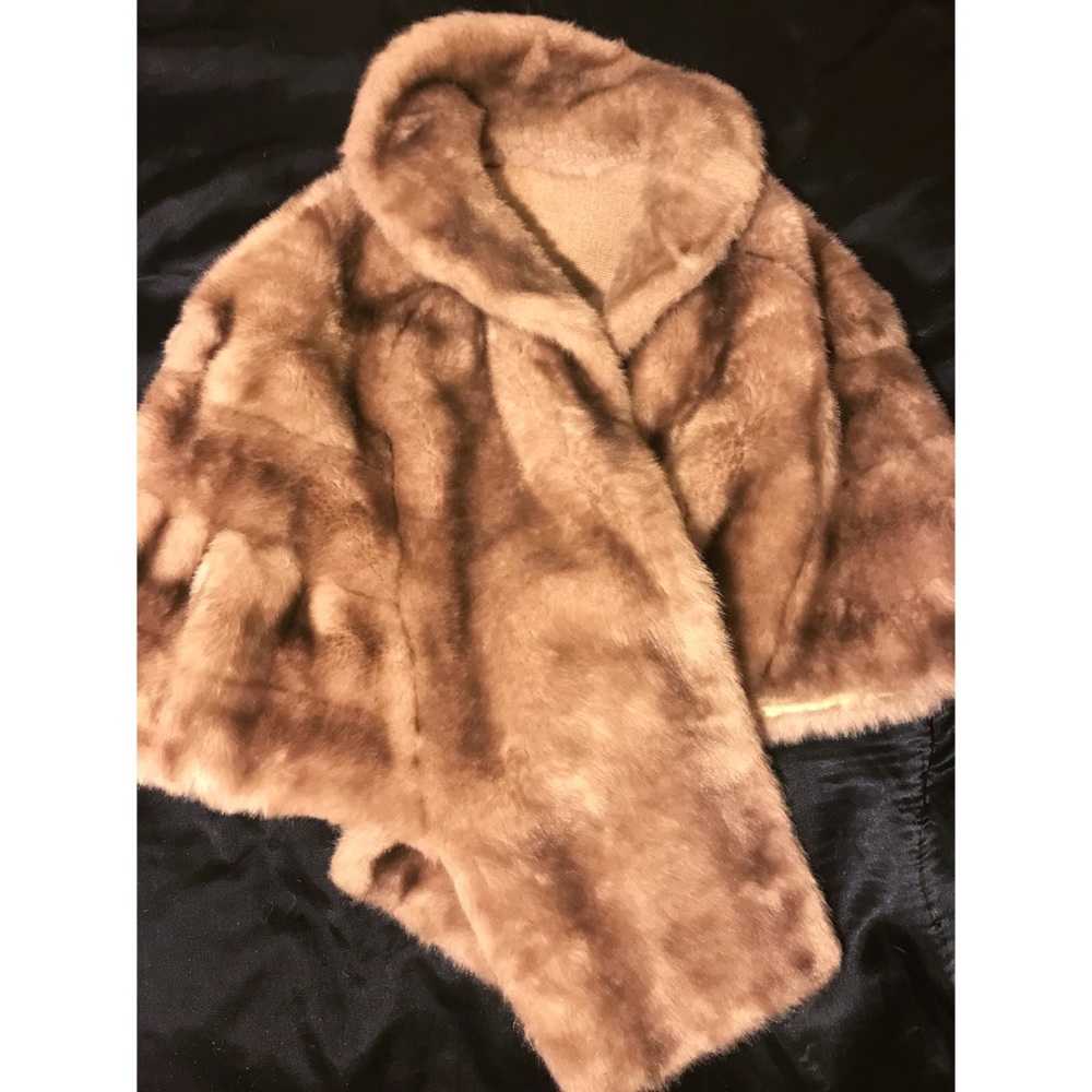 True vintage fur shawl